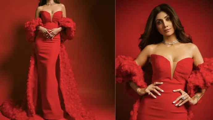 Shilpa Shetty killer look in red dress, fans go mad